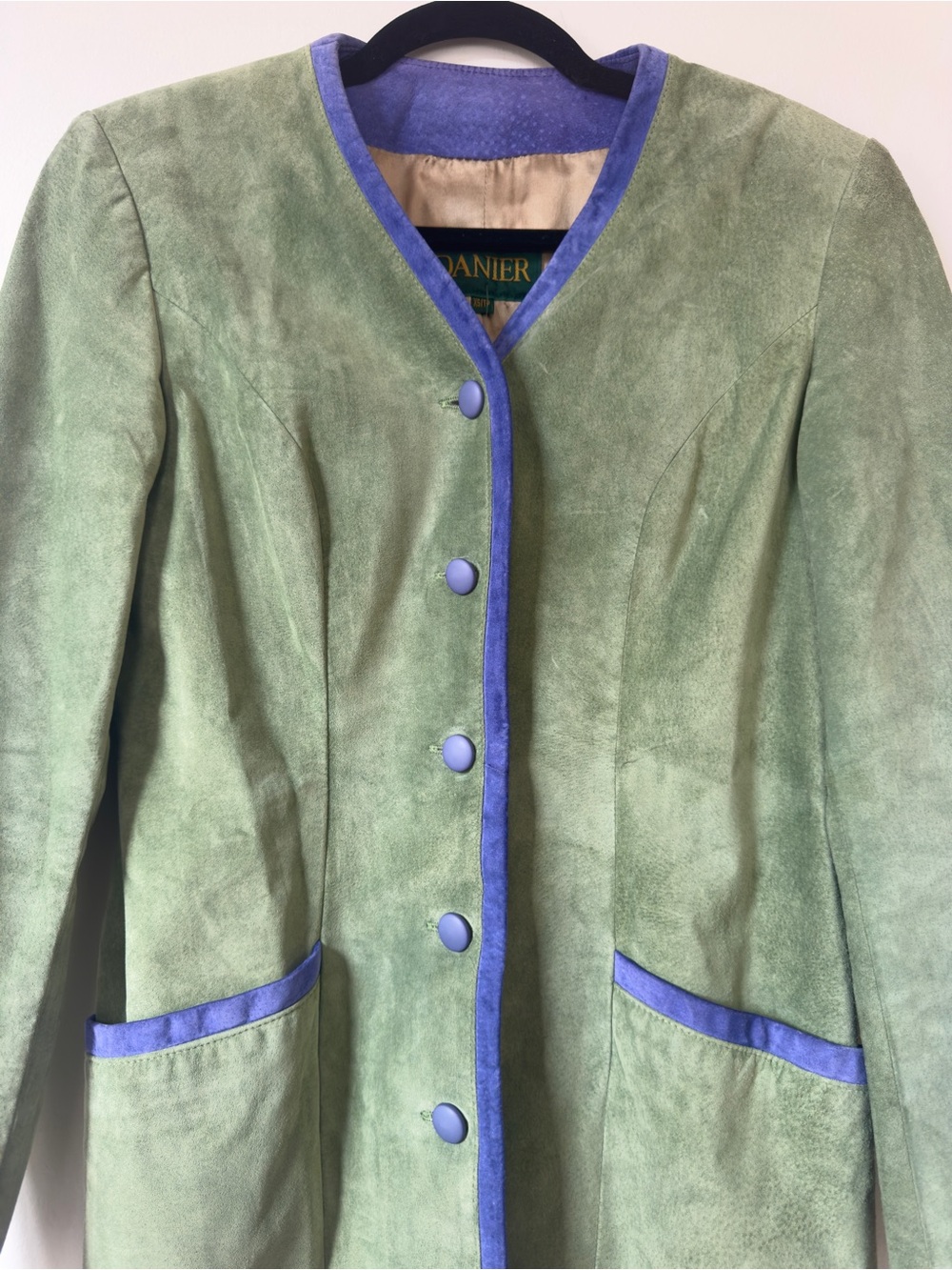 Vintage Danier suede blazer - Picture 4 of 7